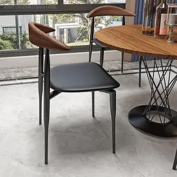  Железный обеденный стул в скандинавском стиле, Домашний угловой стул с простой спинкой, Винтажный стул для отдыха, Легкий роскошный металлический офисный стул