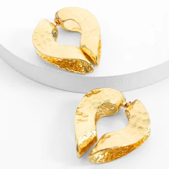  Dvacaman Текстурированные металлические серьги для женщин Золотого цвета Геометрические серьги в форме сердца ко Дню матери Ювелирные изделия